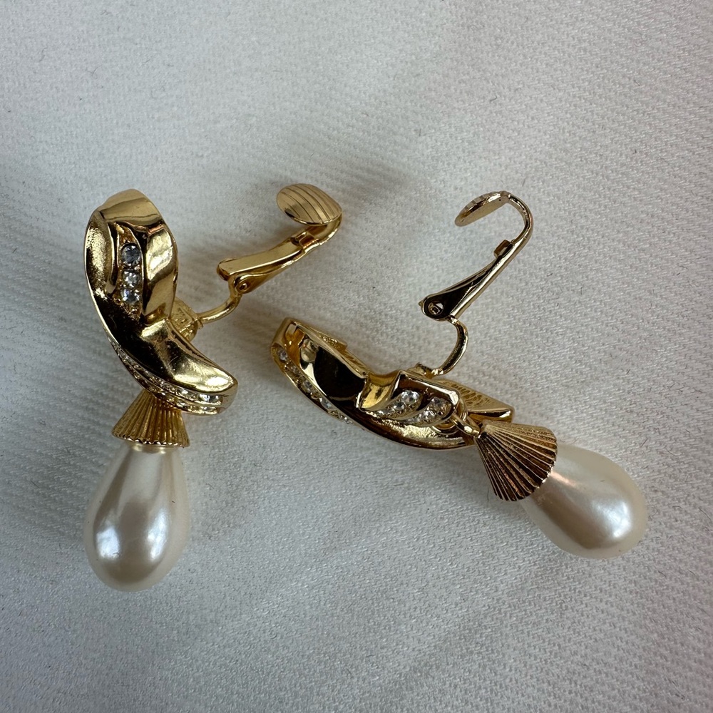 EA1 Vintage Christian Dior bow-tied teardrop earrings - Picture 11 of 13